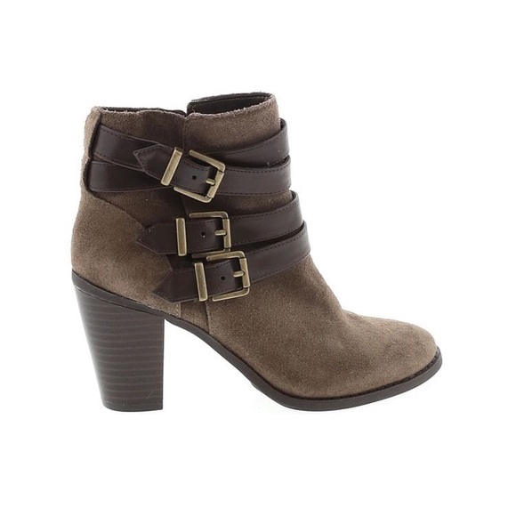 INC INTERNATIONAL CONCEPTS ANKLE BOOTS - Picture 3 of 5